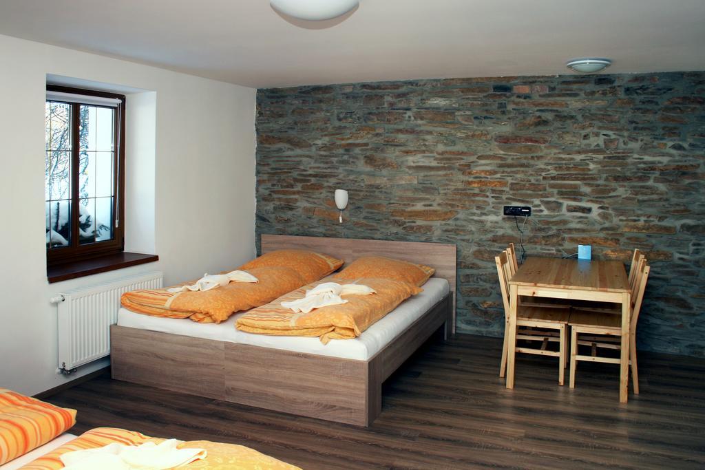 Apartments Stein Bozi Dar Exterior photo